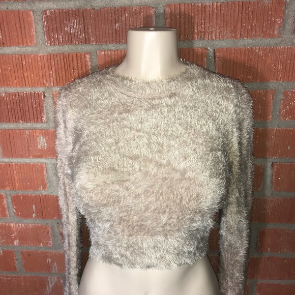 Free Hugs Fuzzy Sweater ☃️ - Picture 3 of 5